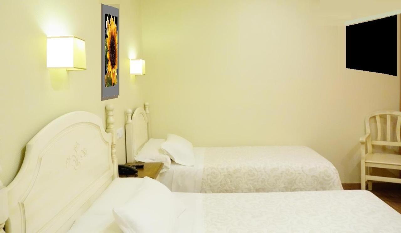 Pensión Hostal Toledo 2*