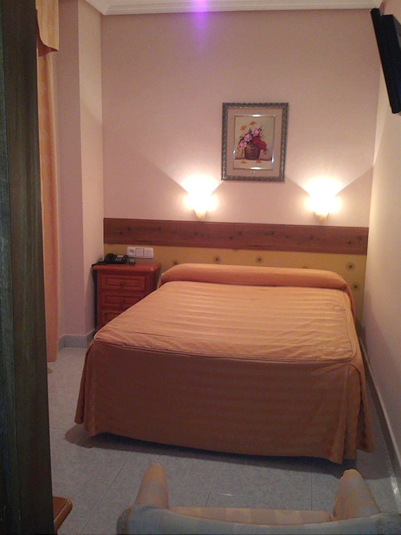 Pensión Hostal Toledo