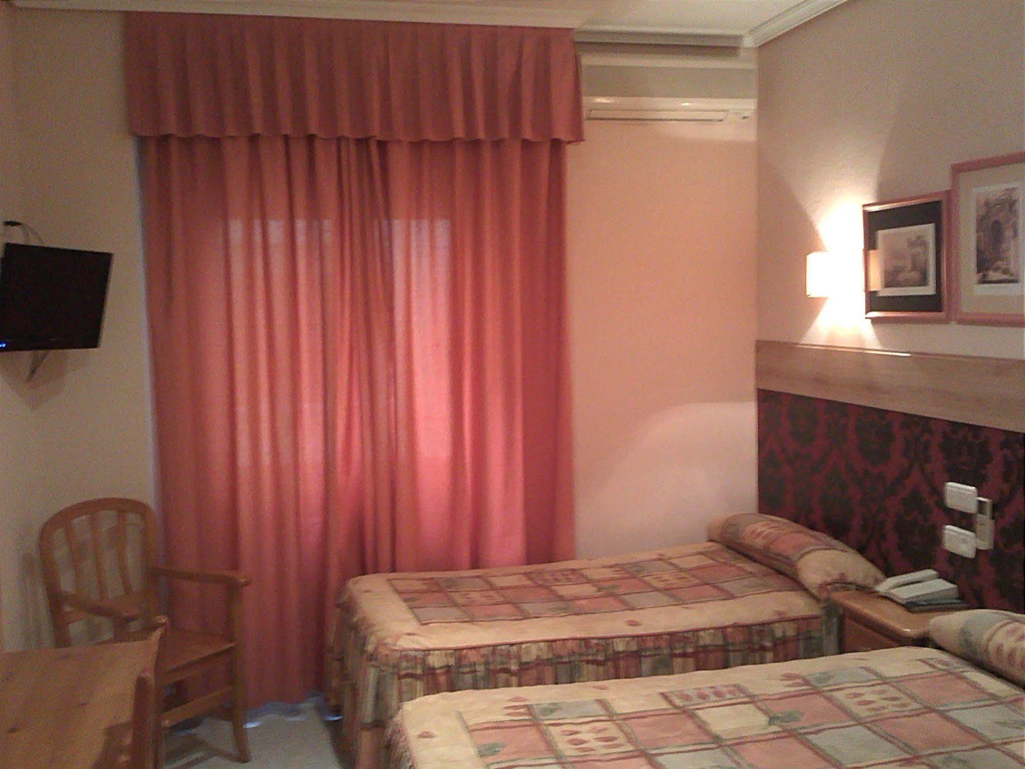 Hostal Toledo 2* Toledo